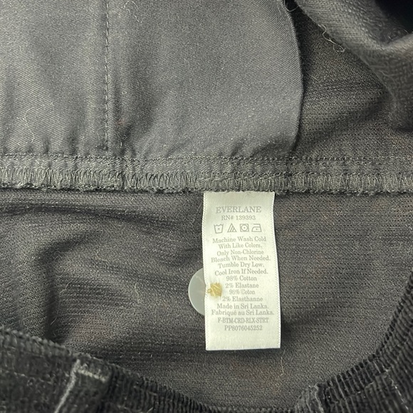 NWOT Everlane Baby Cord Relaxed Straight Cropped Pant Size 6 Last Pair Left - Picture 10 of 11